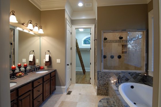 Interior - Bathroom for Traditional House Plan #54-483 - 4 bed, 2.5 bath