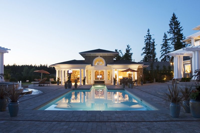House Blueprint - Photo 3 for Classical House Plan #132-224, 1 bath