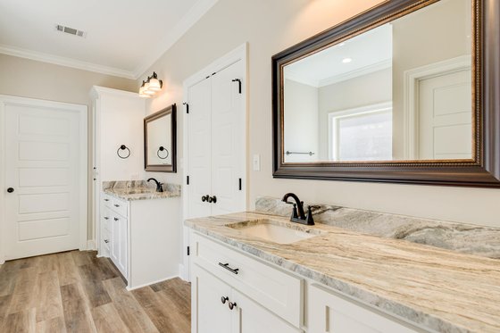 Interior - Master Bathroom for European House Plan #430-110 - 3 bed, 2 bath