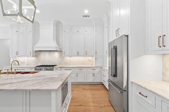 Interior - Kitchen for Southern House Plan #1074-52 - 4 bed, 3.5 bath