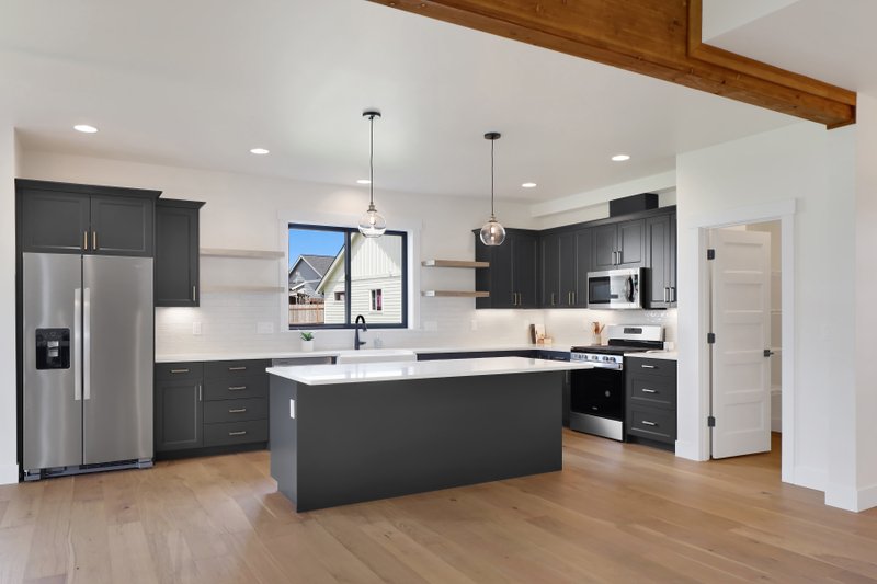 Dream House Plan - Interior - Kitchen 4 for Farmhouse House Plan #1070-223 - 4 bed, 2.5 bath
