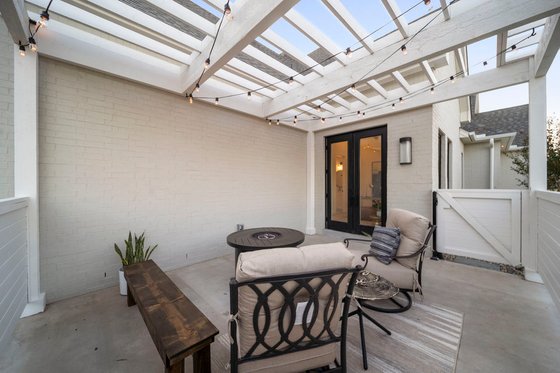 Exterior - Outdoor Living for Traditional House Plan #1098-8 - 4 bed, 4.5 bath