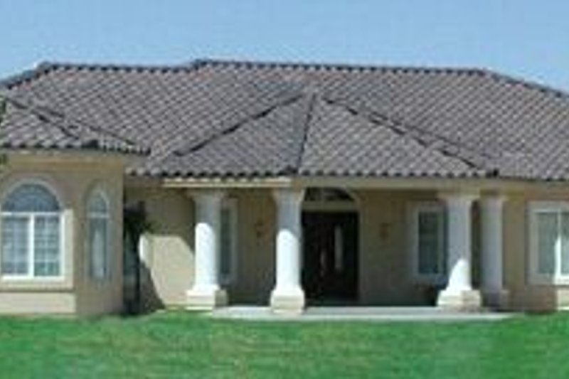 Architectural House Design - Mediterranean Exterior - Front Elevation Plan #1-812