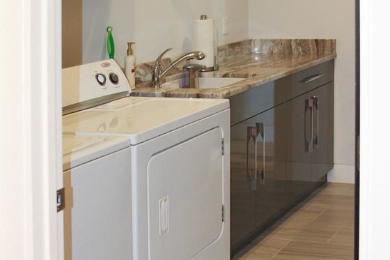 Interior - Laundry for Contemporary House Plan #20-2357 - 5 bed, 4 bath