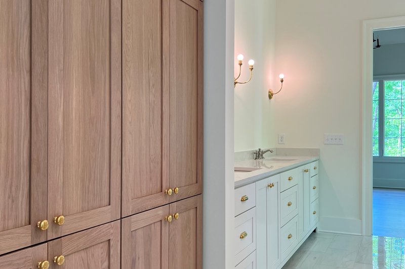 Architectural House Design - Interior - Master Bathroom 1 for Farmhouse House Plan #437-129 - 3 bed, 3.5 bath