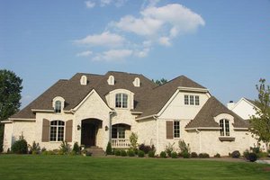 European Exterior - Front Elevation Plan #458-20