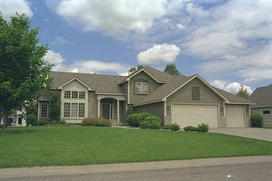 Exterior - Front Elevation for Traditional House Plan #51-115 - 4 bed, 3 bath
