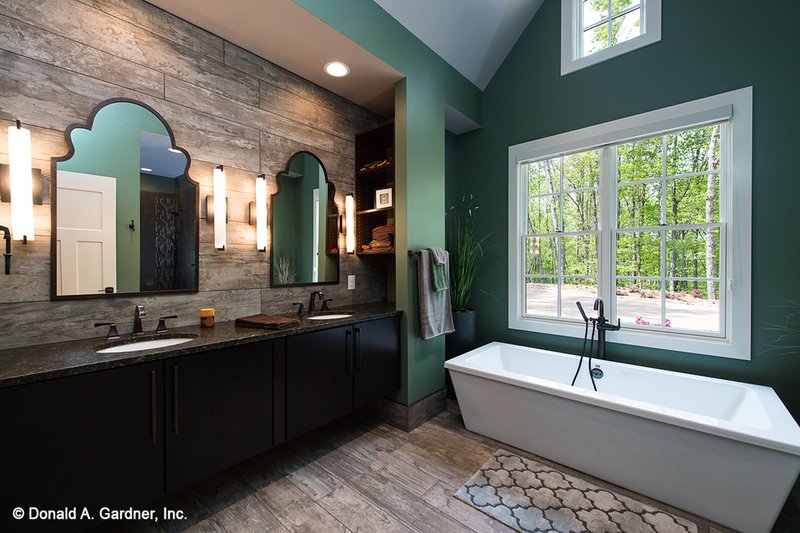 Architectural House Design - Interior - Master Bathroom for Craftsman House Plan #929-937 - 4 bed, 4 bath