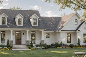 Farmhouse Exterior - Front Elevation Plan #21-512