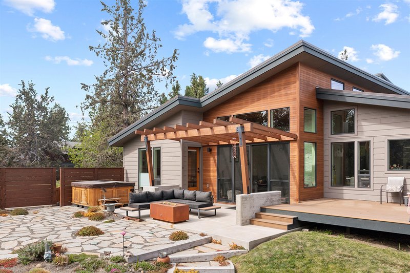 House Design - Exterior - Rear Elevation for Modern House Plan #1099-12 - 3 bed, 3 bath