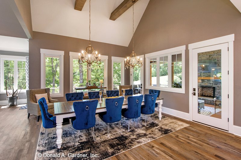 Home Plan - Interior - Dining Room for Craftsman House Plan #929-340 - 5 bed, 4 bath