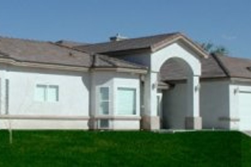 Dream House Plan - Mediterranean Exterior - Front Elevation Plan #1-899