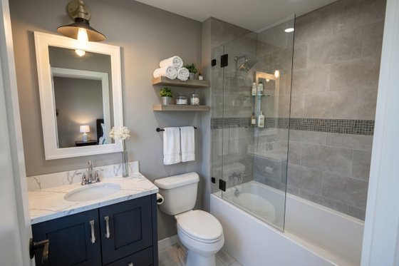 Interior - Bathroom for Craftsman House Plan #51-1521 - 4 bed, 2.5 bath