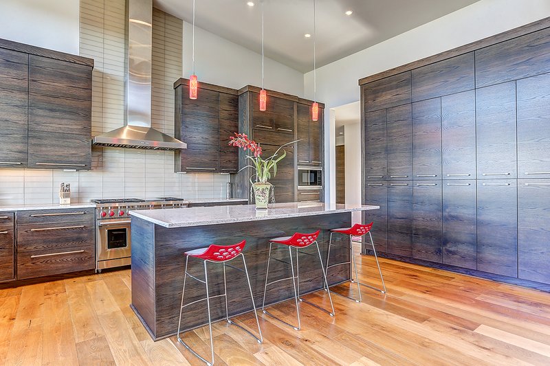 Dream House Plan - Interior - Kitchen 1 for Modern House Plan #892-12 - 3 bed, 3.5 bath