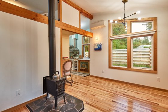 Interior - Other 1 for Craftsman House Plan #890-11 - 1 bed, 1 bath