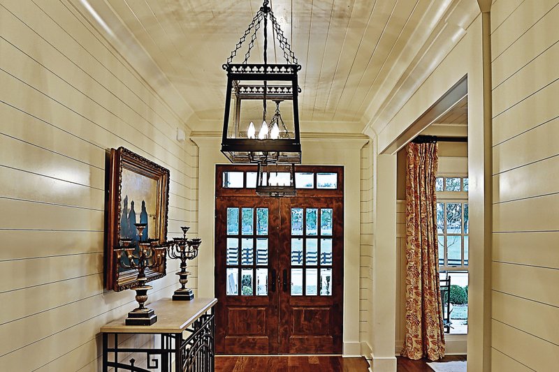 Dream House Plan - Interior - Entry for Craftsman House Plan #927-5 - 4 bed, 5.5 bath