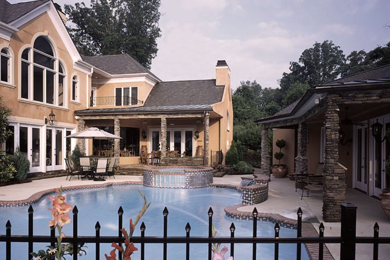 Dream House Plan - Photo 1 for European House Plan #453-46 - 5 bed, 5.5 bath