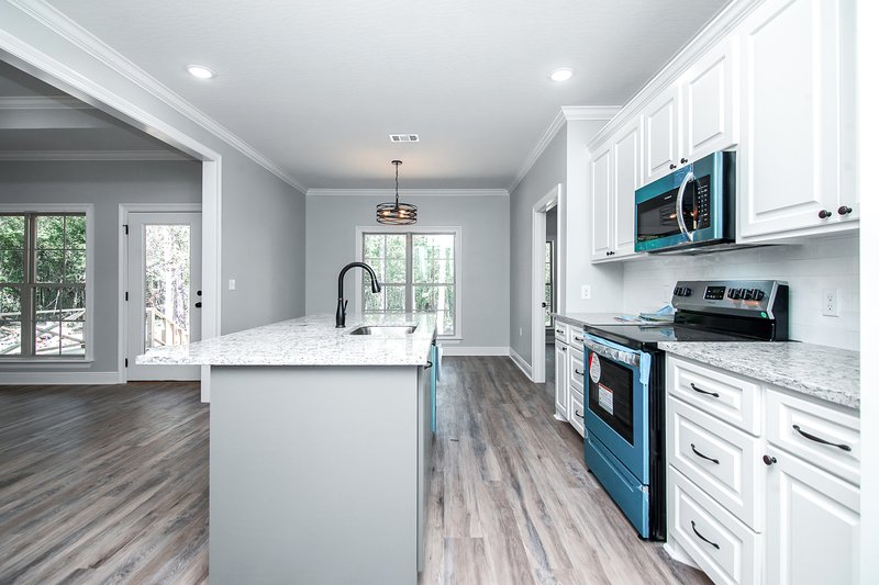 Architectural House Design - Interior - Kitchen for Ranch House Plan #430-93 - 4 bed, 2 bath