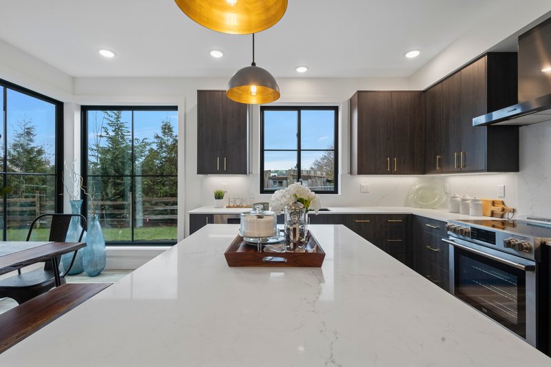 Architectural House Design - Interior - Kitchen 2 for Contemporary House Plan #1070-244 - 3 bed, 2.5 bath