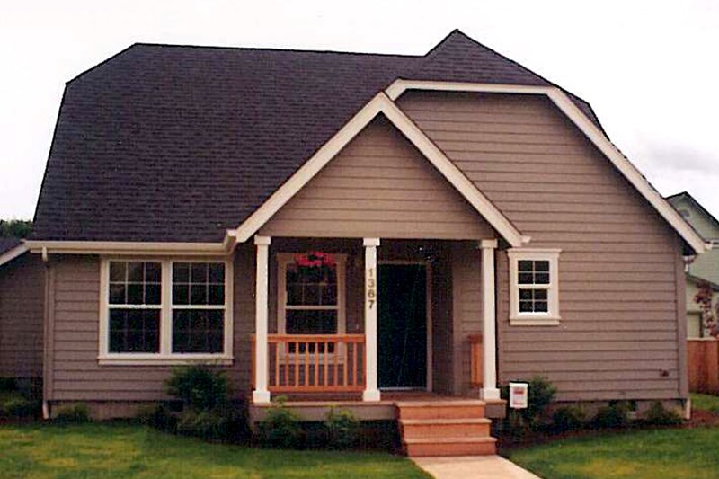Home Plan - Photo for Traditional House Plan #124-307 - 3 bed, 2.5 bath