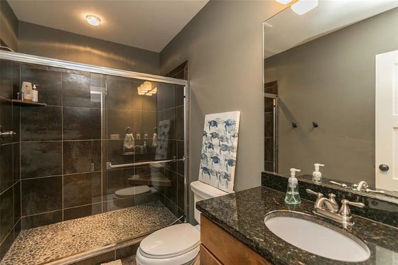 Interior - Bathroom for Traditional House Plan #70-1554 - 7 bed, 4.5 bath