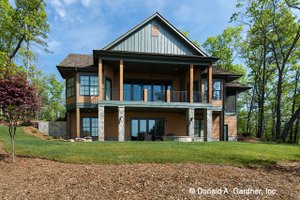 Exterior - Rear Elevation for Craftsman House Plan #929-937 - 4 bed, 4 bath