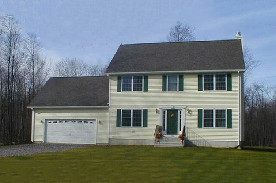Colonial style home, elevation