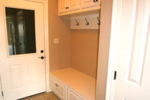 2500 square foot traditional home