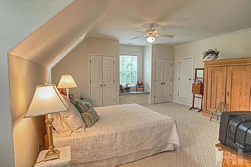 Architectural House Design - Bedroom - 2600 square foot Southern home