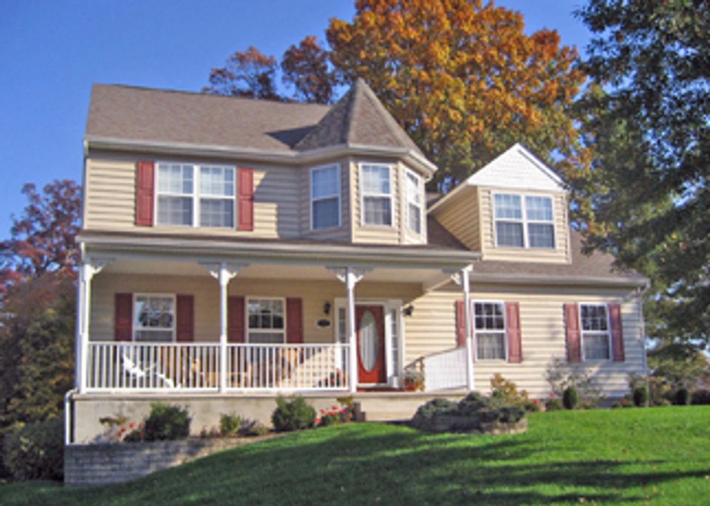 Exterior - Front Elevation 2 for Country House Plan #1053-21 - 3 bed, 2.5 bath