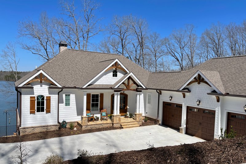 Home Plan - Craftsman Exterior - Front Elevation Plan #437-128