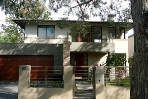 Modern Exterior - Front Elevation Plan #496-10