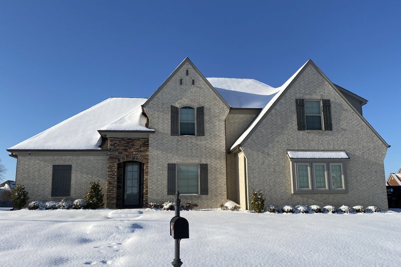 House Design - Exterior - Front Elevation 5 for Country House Plan #932-209 - 4 bed, 3 bath