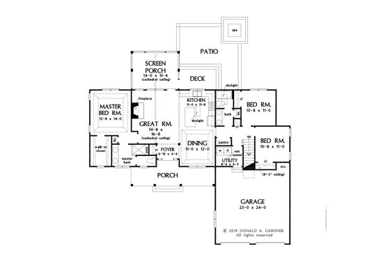 Floor Plan - Main Floor for Farmhouse House Plan #929-1118 - 3 bed, 2 bath