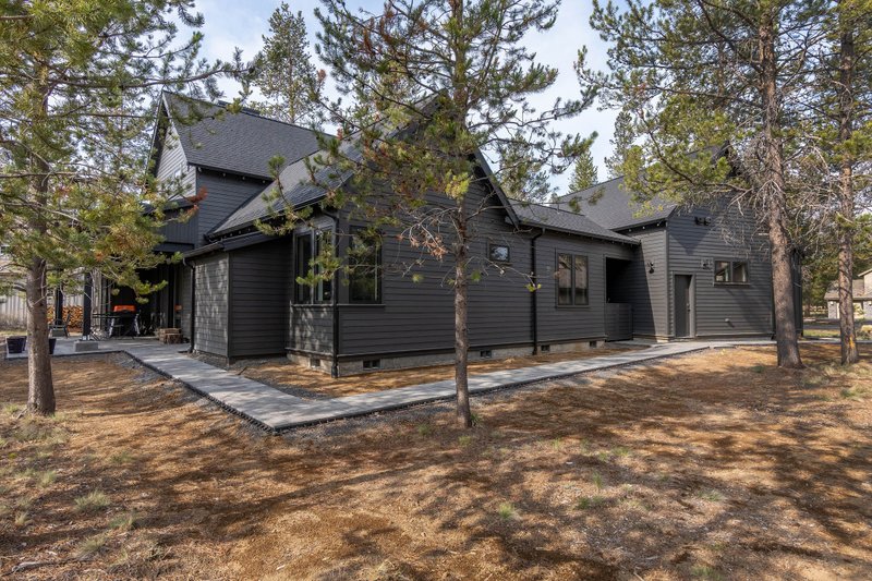 Architectural House Design - Photo 3 for Barndominium House Plan #895-108 - 3 bed, 2 bath