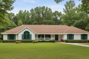 Ranch Exterior - Front Elevation Plan #100-462