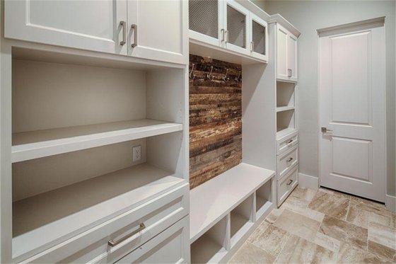 Interior - Other 4 for European House Plan #449-22 - 5 bed, 5 bath