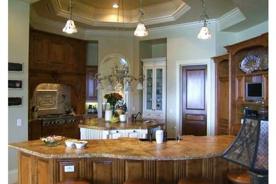 Photo 8 for European House Plan #27-277 - 5 bed, 5.5 bath