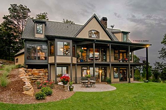 Exterior - Rear Elevation for European House Plan #929-41 - 4 bed, 3.5 bath