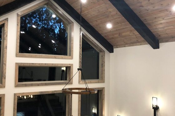 Photo 28 for Farmhouse House Plan #1109-12 - 5 bed, 5.5 bath