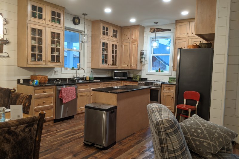 Dream House Plan - Interior - Kitchen for Farmhouse House Plan #932-345 - 3 bed, 2.5 bath