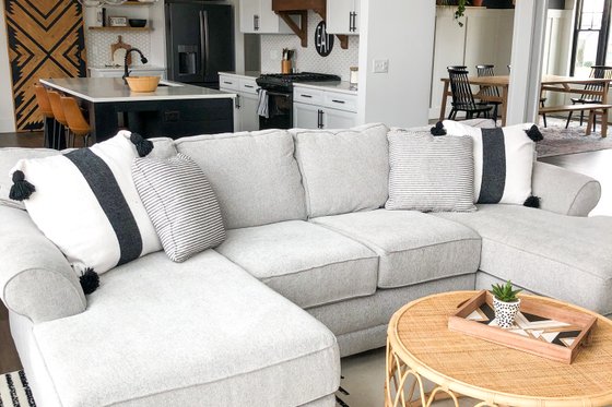 Interior - Family Room 1 for Traditional House Plan #51-326 - 5 bed, 3.5 bath