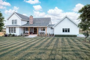 Exterior - Rear Elevation for Farmhouse House Plan #1099-1 - 4 bed, 3.5 bath