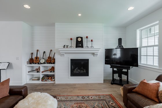 Photo 1 for Craftsman House Plan #1070-98 - 3 bed, 2 bath