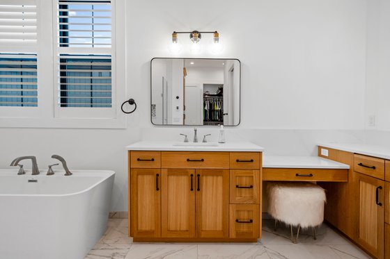 Photo 42 for Farmhouse House Plan #1070-209 - 4 bed, 4 bath