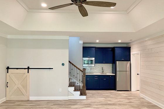 Interior - Other 8 for Craftsman House Plan #437-104 - 4 bed, 4 bath