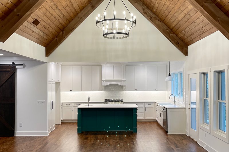 Dream House Plan - Interior - Family Room for Farmhouse House Plan #437-126 - 4 bed, 4 bath