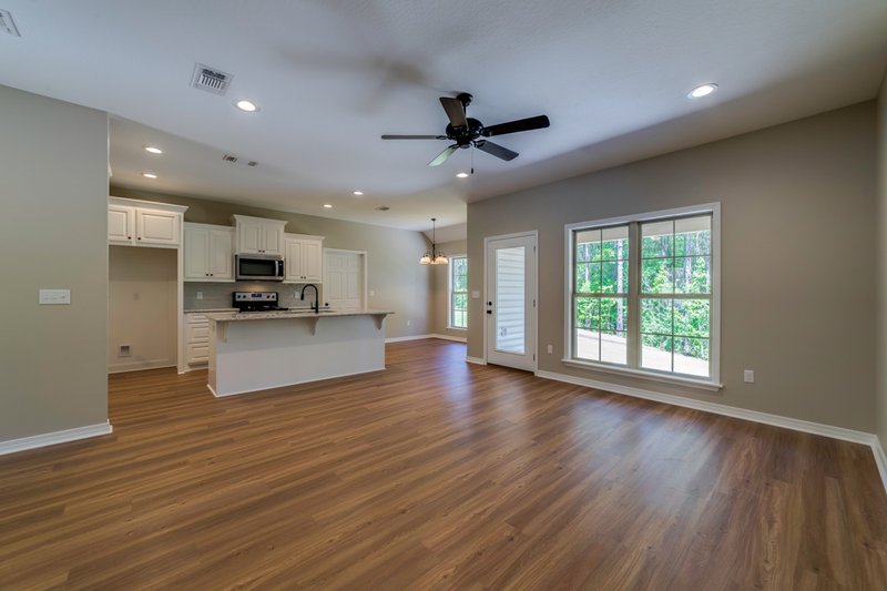 Home Plan - Interior - Family Room 1 for Country House Plan #430-178 - 4 bed, 2 bath