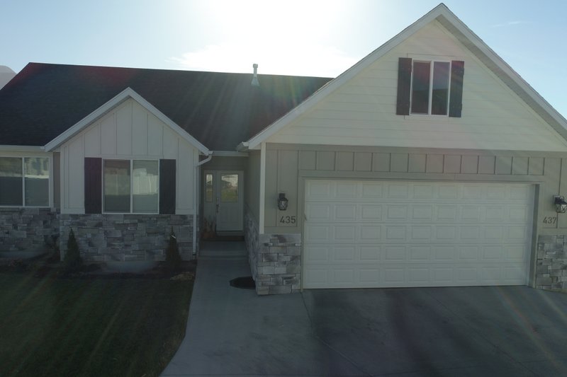 House Plan Design - Exterior - Front Elevation 3 for Ranch House Plan #1060-41 - 3 bed, 2 bath