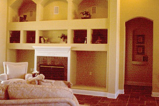 Photo 2 for European House Plan #417-275 - 3 bed, 3 bath